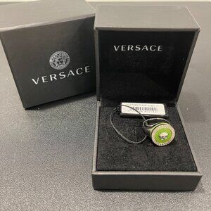 NWT Versace Enamel Medusa Ring (JB1073)